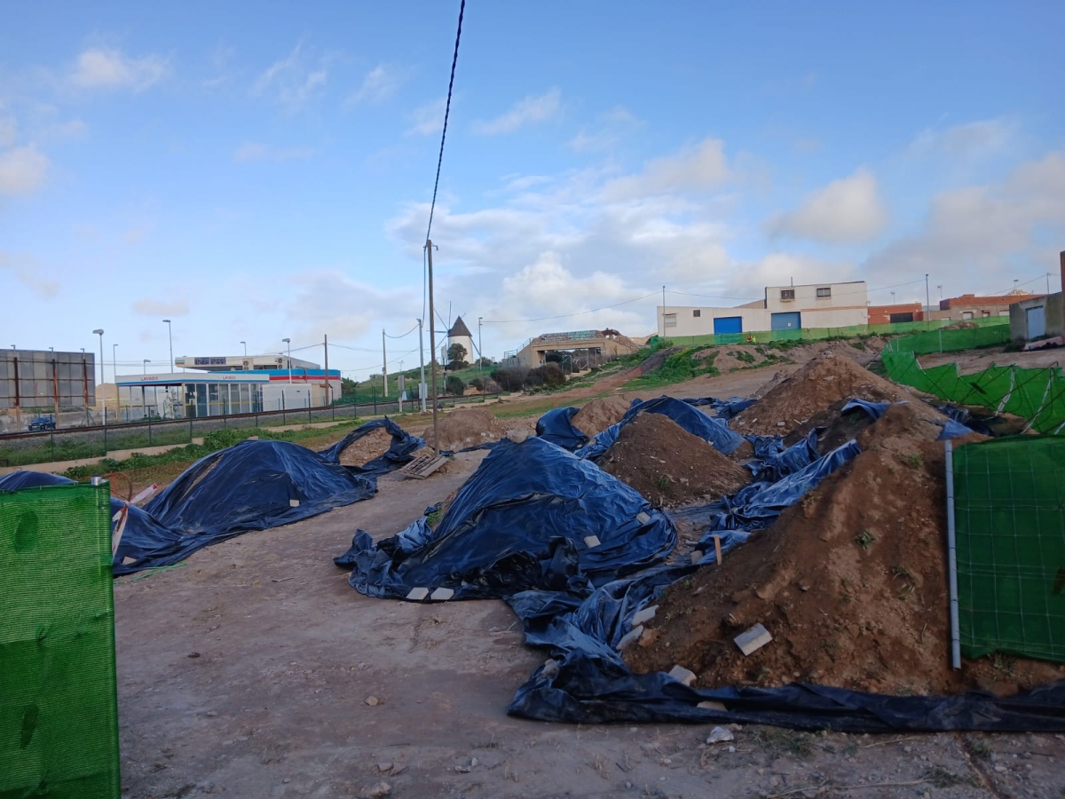 La CHS propone sancionar al Ayuntamiento de Cartagena por un foco de residuos peligrosos en Los Mateos