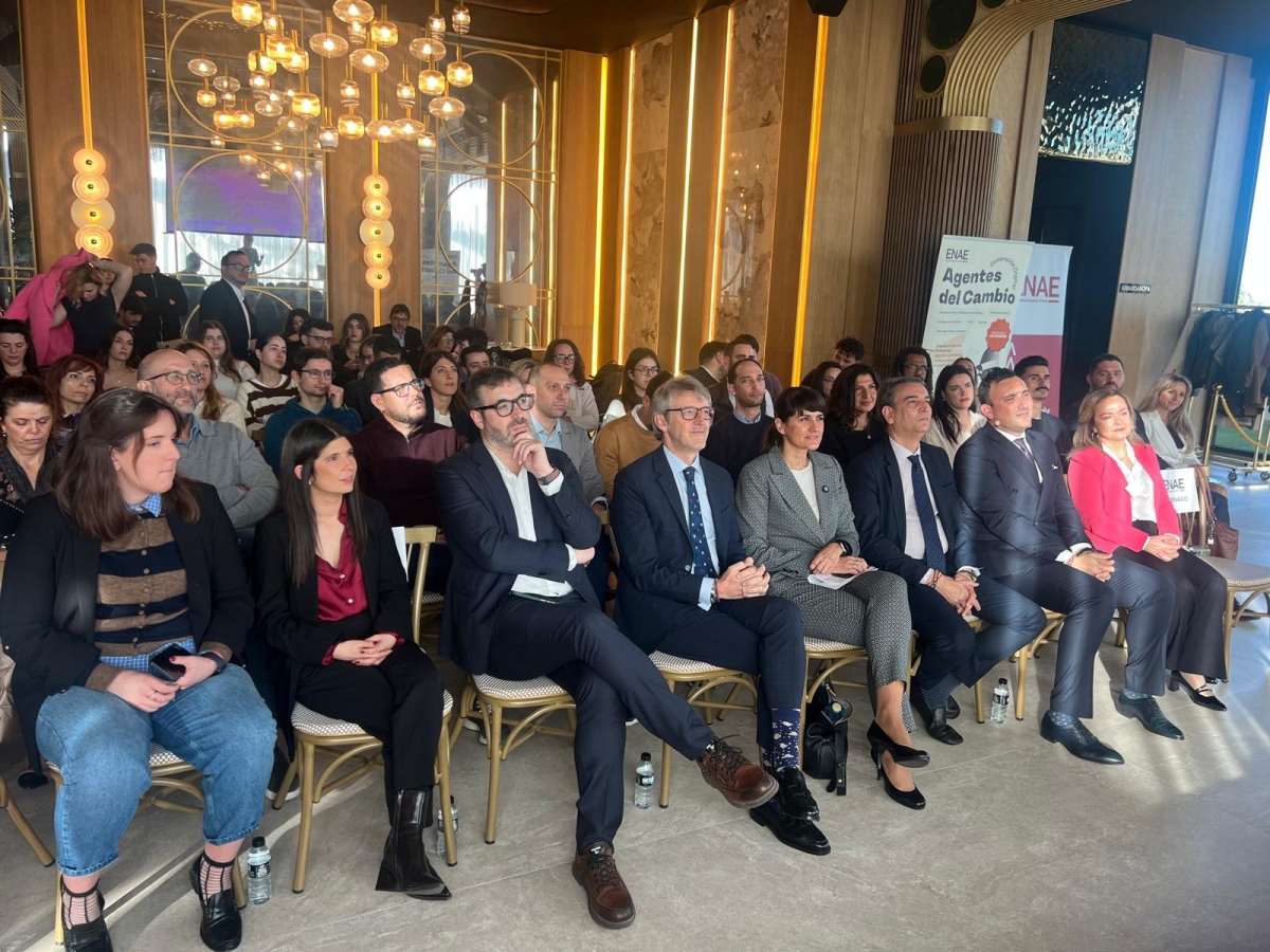 El programa 'Agentes del Cambio' de ENAE se sube a la ola de la digitalización y transforma la formación de 458 personas