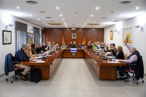 L’Alfàs del Pi aprueba el Plan Estratégico de Subvenciones 2026-2028 con 1,2 millones anuales