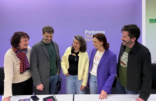 Podemos se inspira en el ejemplo extremeño de Irene de Miguel para 