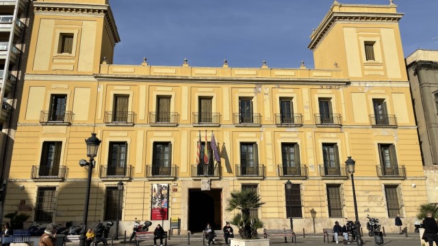 València tramita la contratación para la rehabilitación de la fachada del Palacio de Cervelló