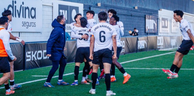 Victoria del Mestalla con uno menos ante el Alcoyano (1-0)