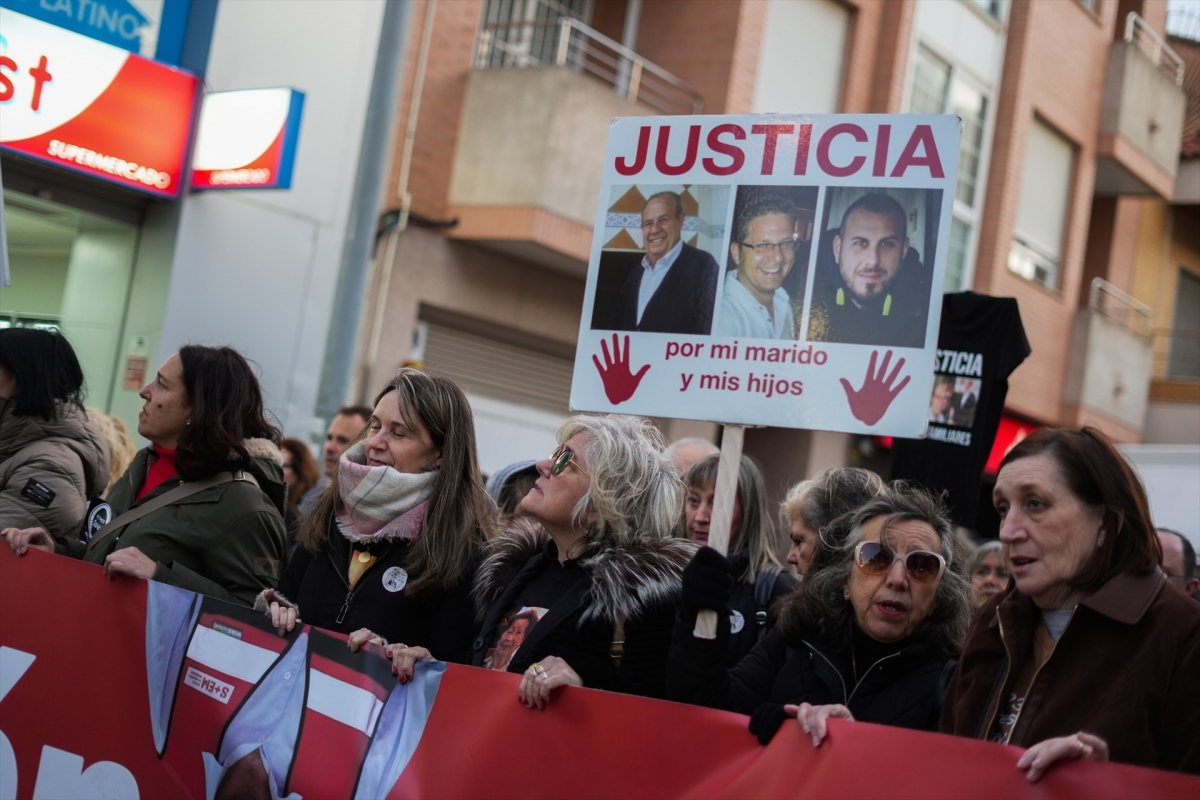 La manifestación Mazón a presó celebrada en Benetússer.