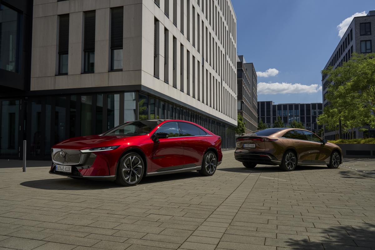 El Mazda6e, finalista del premio World Car Design of the Year 2026