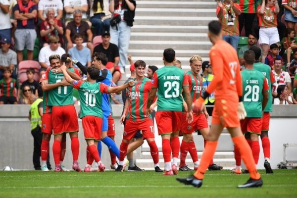 Cedidos Levante UD: Xavi Grande presume de liderato en el CS Marítimo