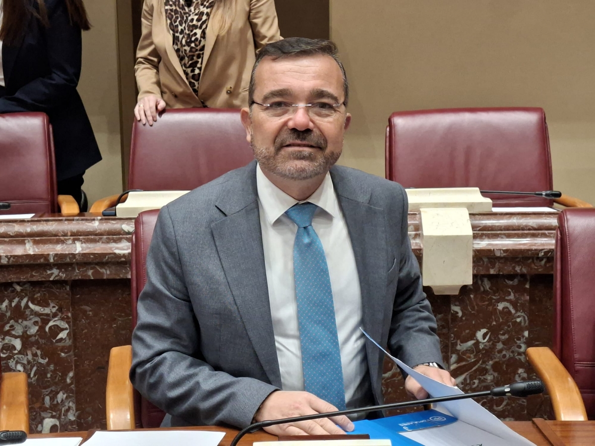 El PP replica a Vox y le pide que deje 