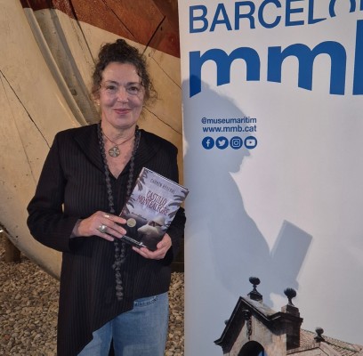 La catedrática de la UA Carmen Ródenas gana el Premio Literario Nostromo por su novela 'Castillo Montealegre'