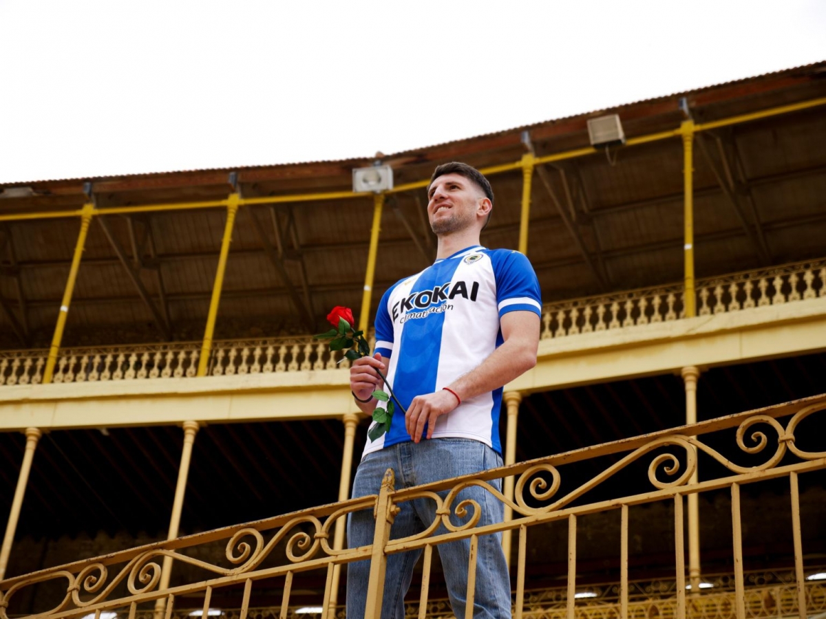 Entra Toril y sale 'Slavy'