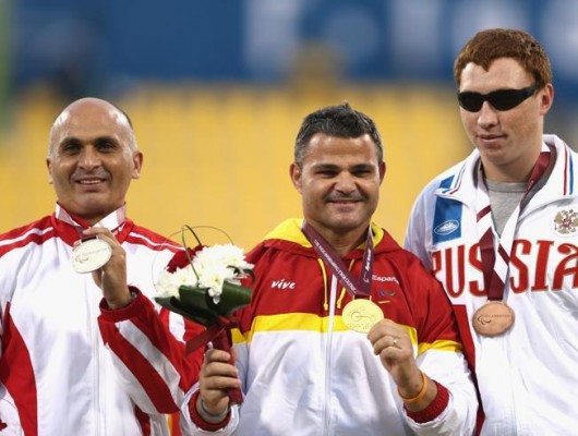David Casinos recibe la Medalla de Oro de Cruz Roja España