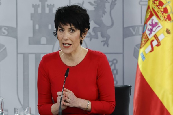 El Gobierno vuelve a aprobar la subida de las pensiones en un decreto aparte del resto de medidas del ómnibus