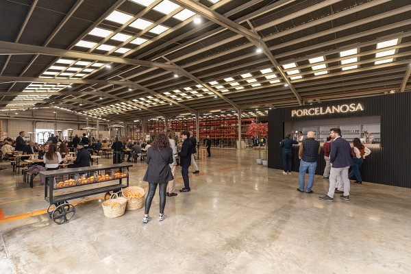 Porcelanosa prepara las novedades de los showrooms de sus siete firmas para la 32ª edición de su Muestra Internacional