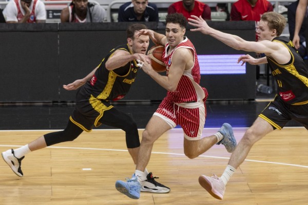 Un UCAM superior jugará los cuartos europeos como primero de grupo tras arrollar a su rival polaco