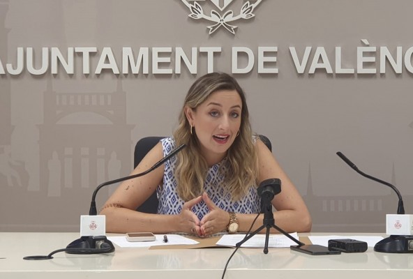 València advierte de que el arrecife de la Malva-rosa tiene la concesión del Ministerio 