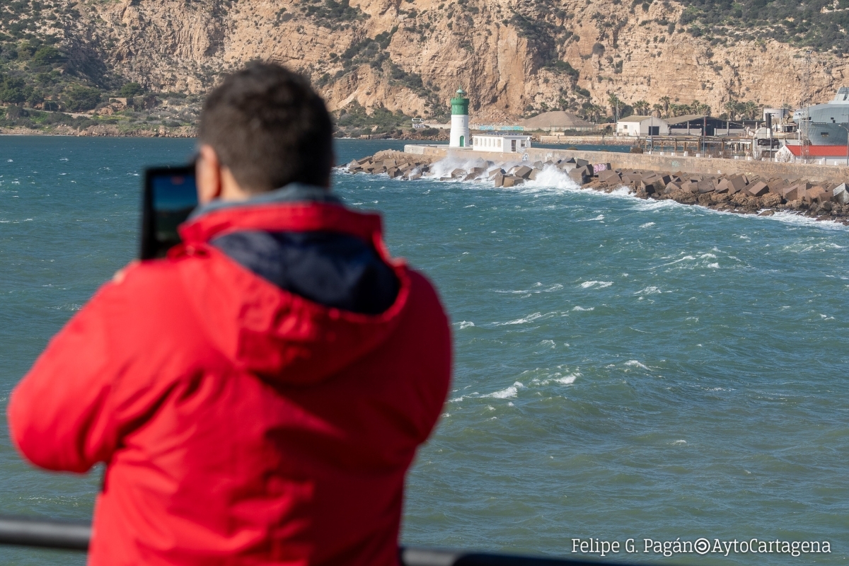 Cartagena cierra parques y suspende mercadillos ante rachas de hasta 75 kilómetros horas de este jueves