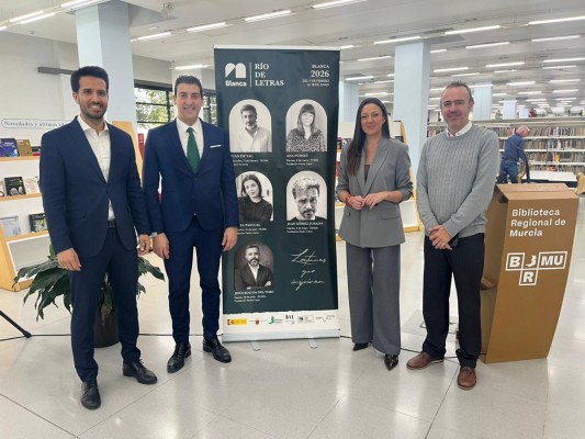 Juan del Val y Juan Gómez Jurado, entre los invitados al ciclo 'Río de Letras' de Blanca