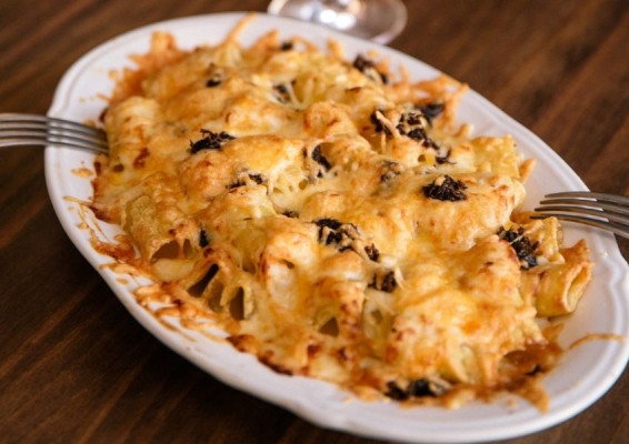 Macarrones de la abuela en Maestro bar