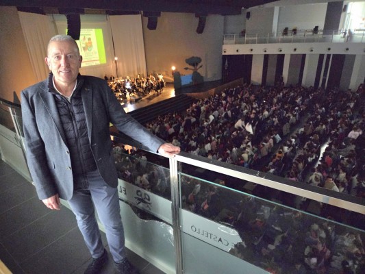 La Banda Municipal de Castelló reúne a más de 2.000 alumnos en su campaña musical para escolares