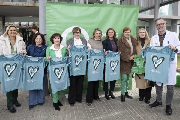 La Diputación de Castellón, con la Asociación Española Contra el Cáncer en el Día Mundial de la enfermedad