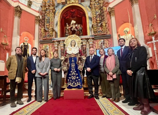 La Virgen del Primer Dolor vuelve a la capilla California tras su recuperación