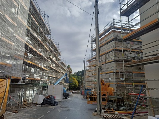 Vecinos de Carrús Este en Elche piden más obras; las de Porfirio Pascual, sin mención a los plazos