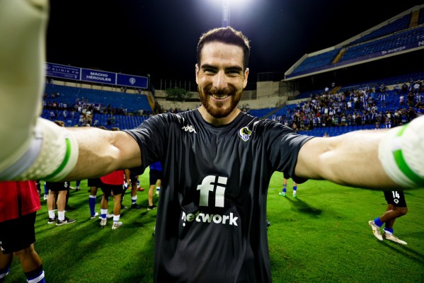El Hércules amplía a un decenio su buena racha en la jornada inaugural de un campeonato liguero
