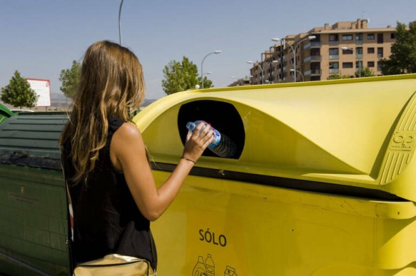 València recoge una media de 10,4 kilos de vidrio por habitante en el primer semestre de 2024