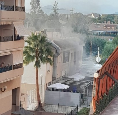 Sofocan un incendio en la cocina de un restaurante de Canet d'en Berenguer