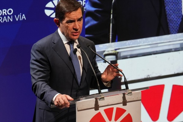 BBVA se desploma más de un 8% en Bolsa tras informar de 10.500 millones en beneficios, un 4,5% más