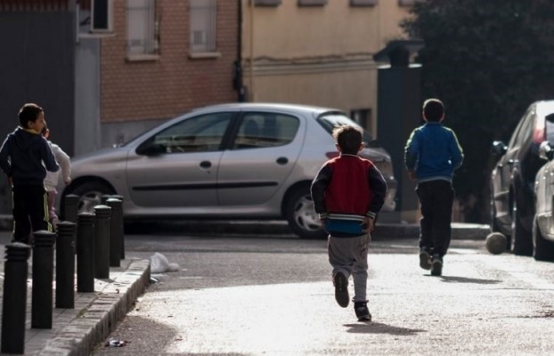 Un 25,7% de la población sigue en riesgo de pobreza en España, con más de un tercio de menores de 16 años afectados