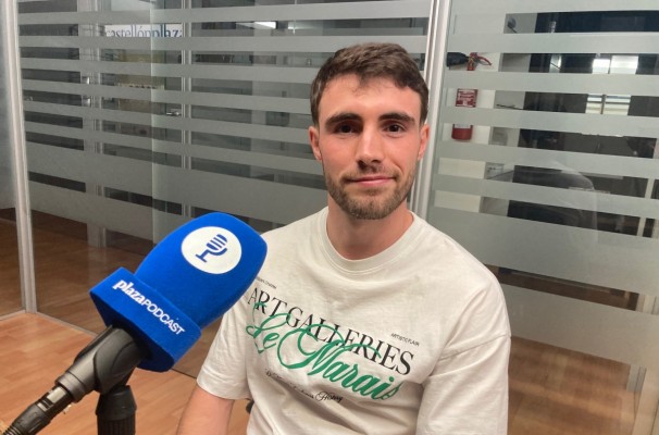 En Plaza Albinegra nos visita el jugador del Castellón Pablo Santiago