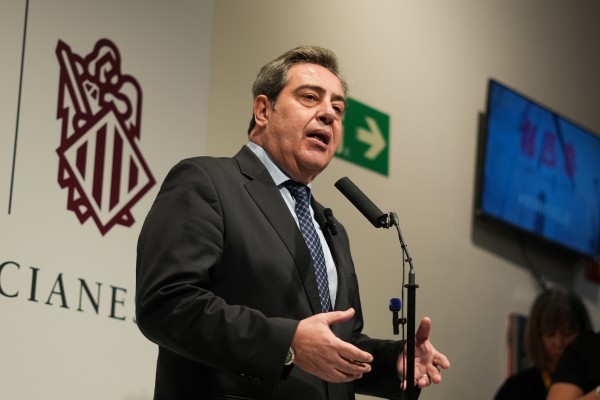 Vox también pide una comisión de investigación en Les Cortes sobre la polémica de las VPP de Alicante 