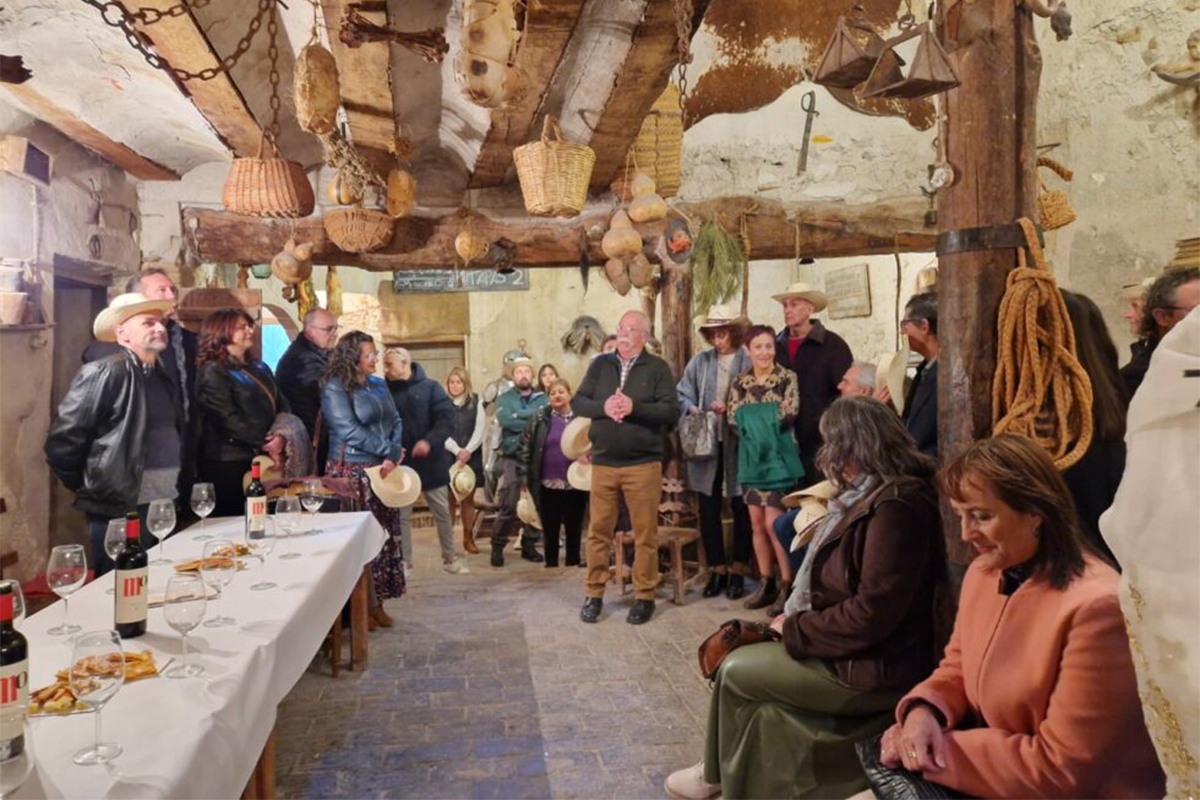 Villena se convierte en la capital del vino este febrero con catas, música y rutas que no te puedes perder