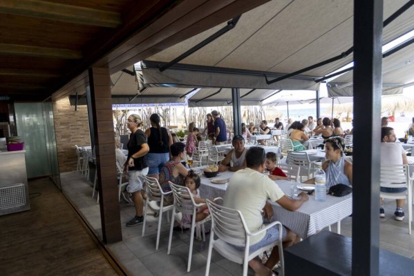 La gastronomía regional 'engancha' al turismo de Valencia y Barcelona