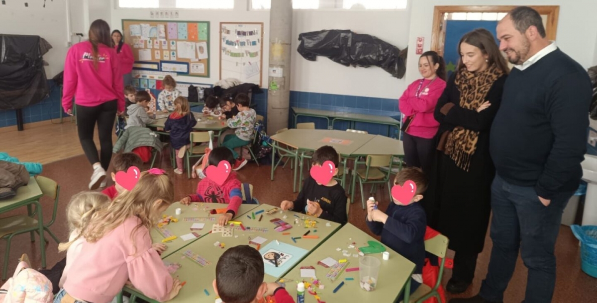 Los Alcázares busca empresa para el servicio de conciliación familiar en los periodos vacacionales de 2026