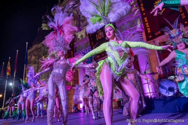Cartagena abre su carnaval: Ingenio, fantasía e ilusión en su pregón