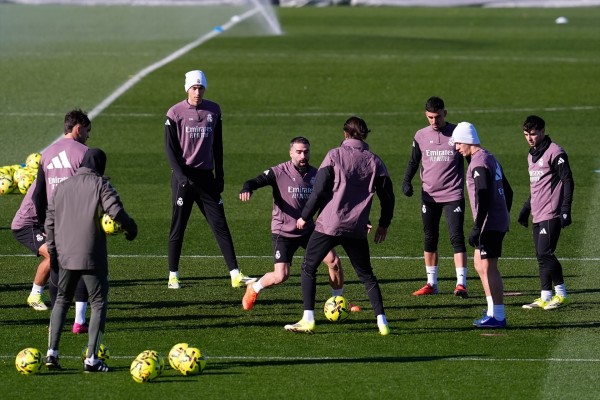 Carvajal y Rüdiger repiten con el grupo y estarán en Mestalla