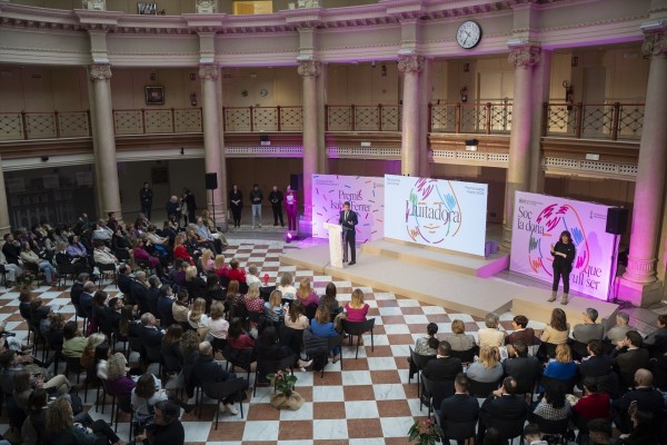 La Generalitat convoca los premios Isabel Ferrer para el fomento de la igualdad