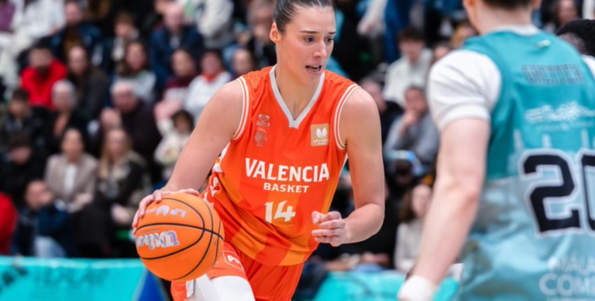 Derrota al límite en la pista de Ingeniería Ambiental CAB Estepona (67-66)