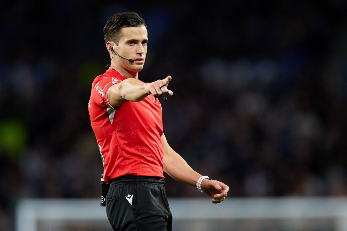 Jose Luis Guzman Mansilla, árbitro del Real Sociedad-Elche CF