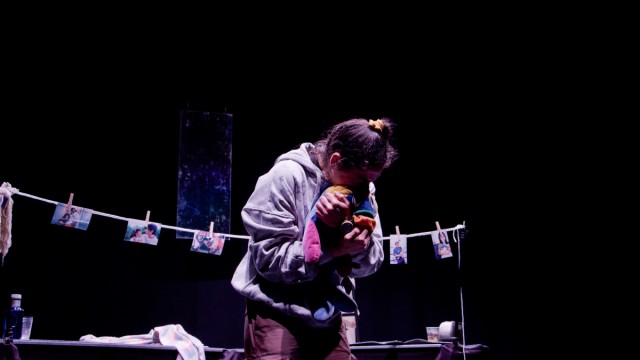 Recordar para crear: el teatro valenciano aborda la Dana