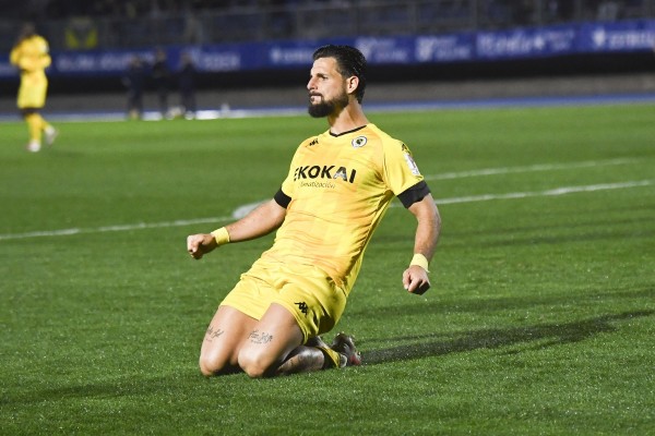 El Hércules CF vuelve a reducir su desventaja respecto al quinto, aunque tiene truco... lo que no lo tiene es la candidatura del CD Eldense al campeonato