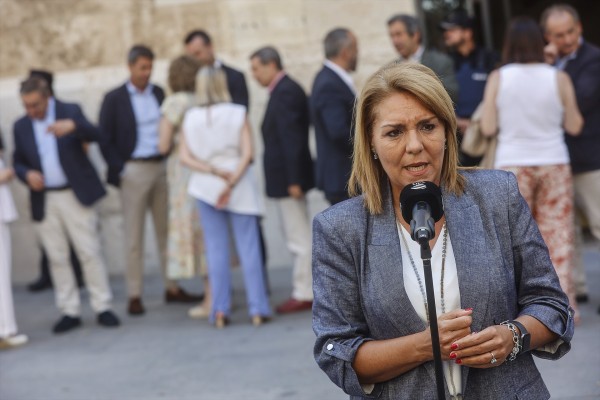 Camarero asegura que habrá más ayudas al alquiler y serán similares a las del Botànic

