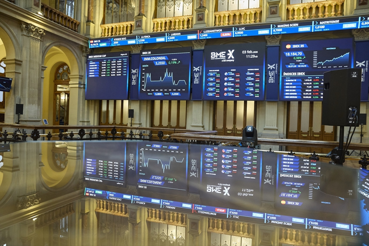El Ibex 35 conquista los 18.000 puntos tras subir un 0,6% en la apertura