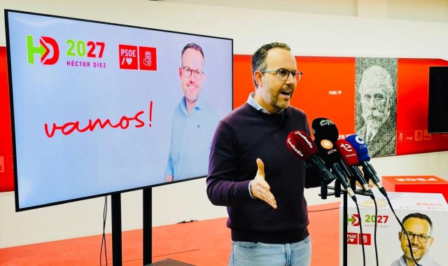 Héctor Díez presenta su hoja de ruta como alcaldable del PSOE en Elche: servicios públicos y visitas semanales a barrios 