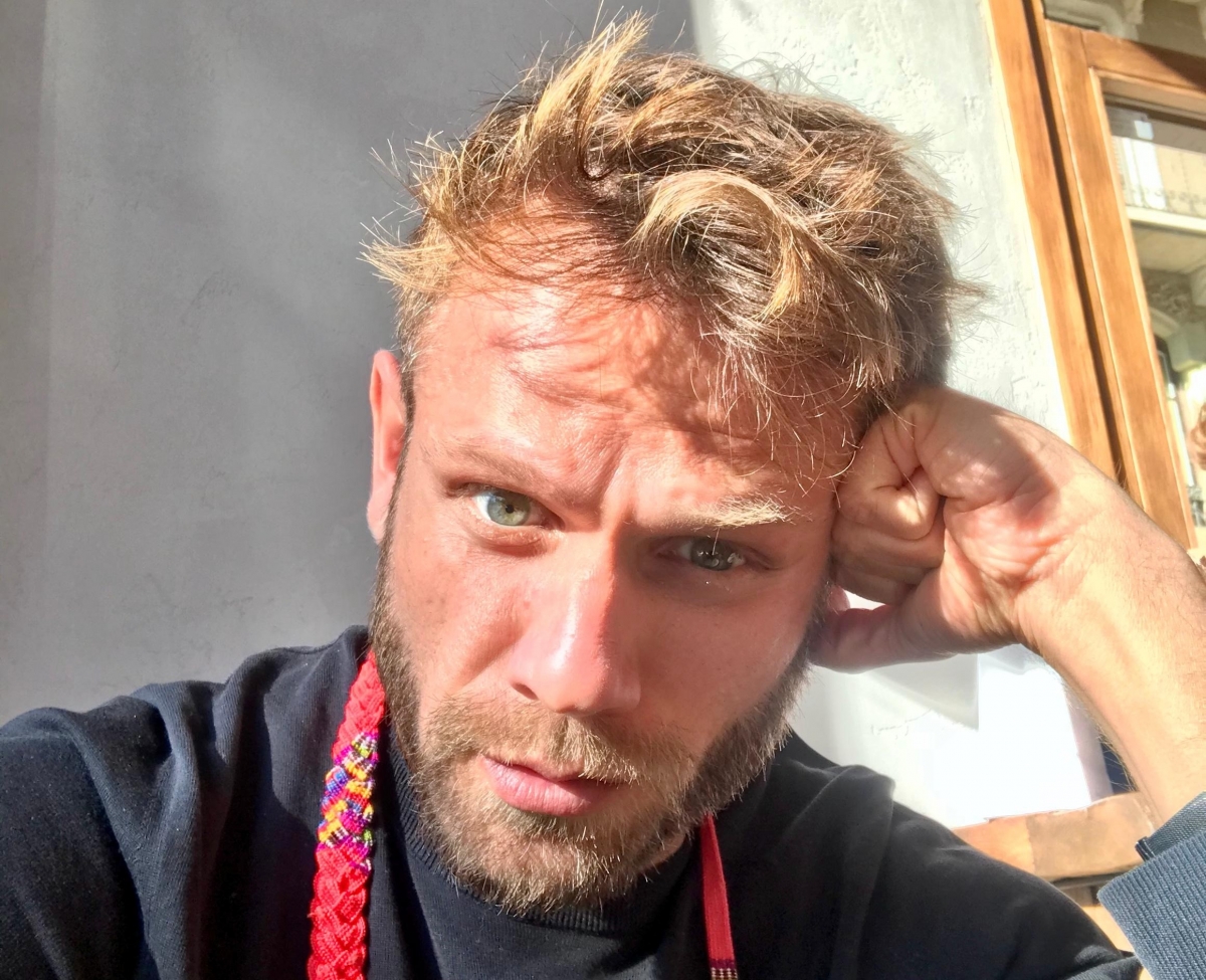 Mariano Moreno gana la categoría 'Diseñadores Emergentes' en la primera edición del certamen regional ‘Meet Fashion Impulsa’