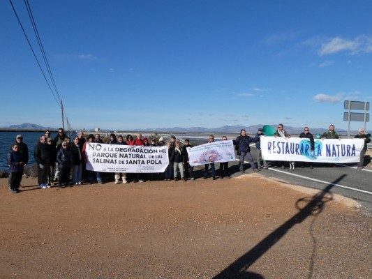 Colectivos egologistas de la provincia denuncian el abandono y degradación de las salinas de Santa Pola