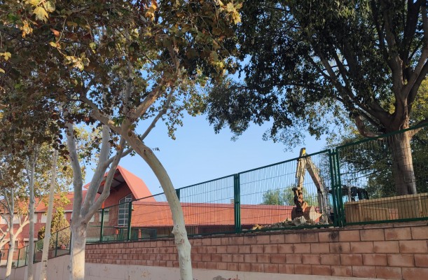 Empiezan las obras de urgencia del CEIP Enric Valor i Vives de Manises