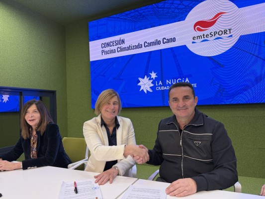 La vasca Emtesport asume la gestión de la Piscina Climatizada de La Nucía y comienza las obras de mejora