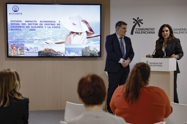 La ALCTC reúne a instituciones, navieras y líderes empresariales para abordar el futuro del turismo de cruceros