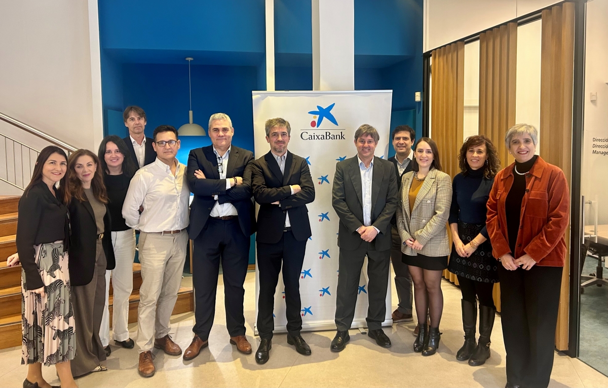 CaixaBank reúne en Alicante a 15 empresas en su jornada 'Puerta al Exterior' para la internacionalización de firmas